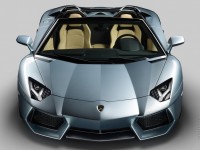 Lamborghini Aventador LP700-4 Roadster photo