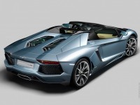 Lamborghini Aventador LP700-4 Roadster photo